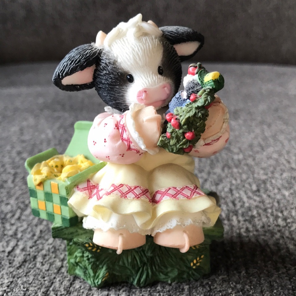 3/$25  Mary’s Moo Moos—Cow-lecting Deere Memories